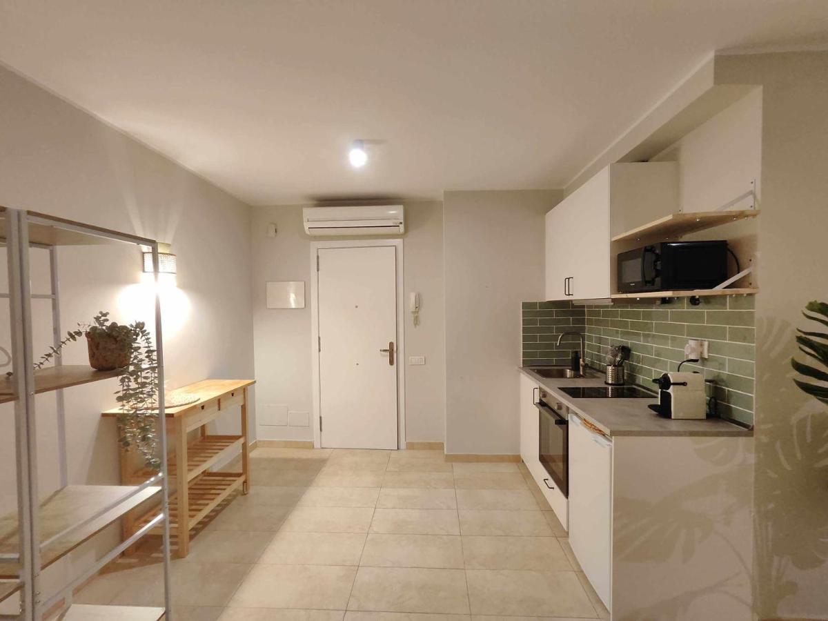 Mazi Apartments Havana Матаро Екстер'єр фото