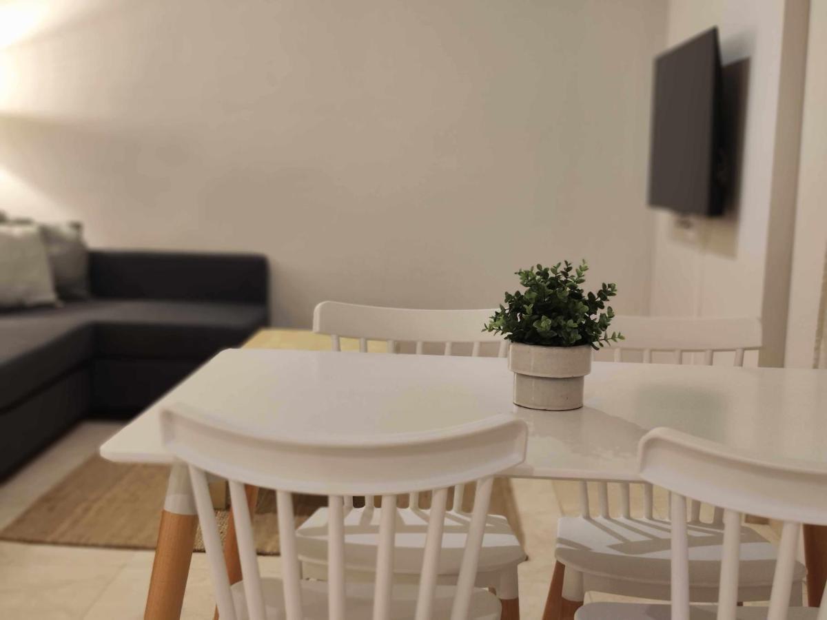 Mazi Apartments Havana Матаро Екстер'єр фото