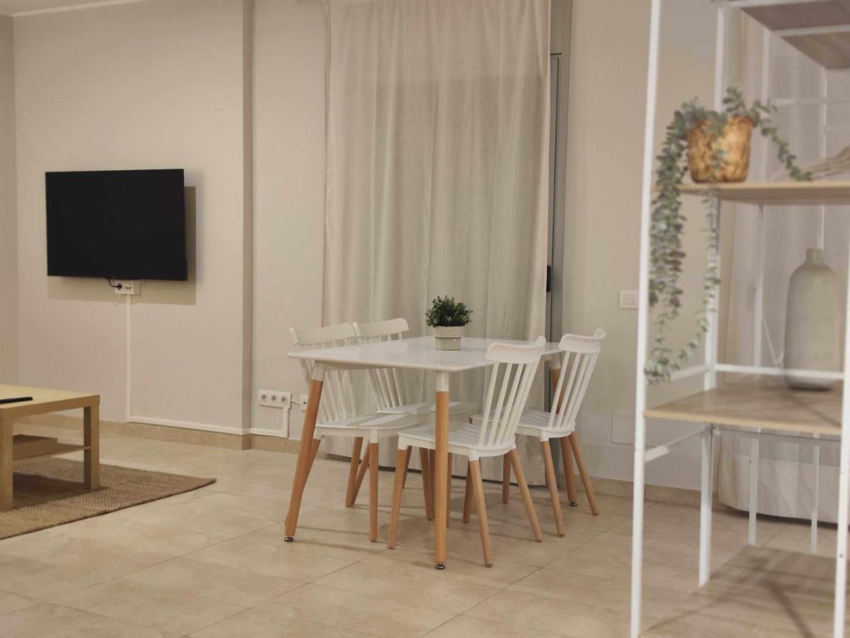 Mazi Apartments Havana Матаро Екстер'єр фото