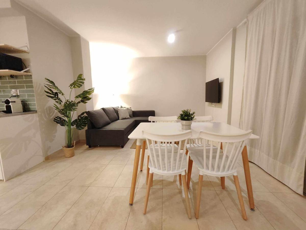 Mazi Apartments Havana Матаро Екстер'єр фото