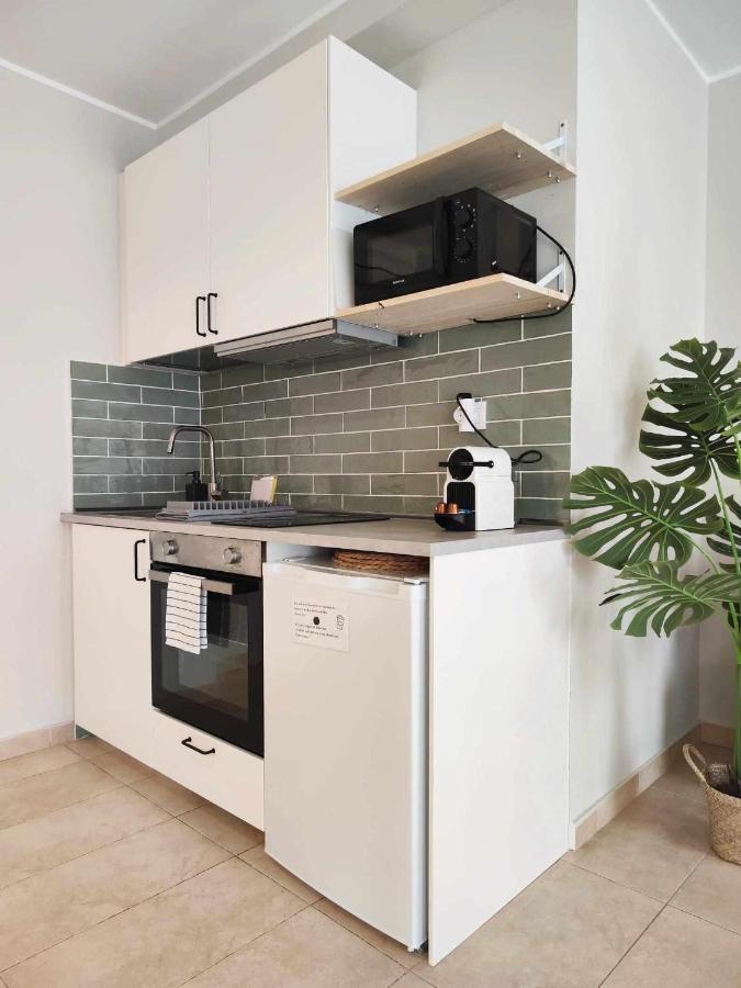Mazi Apartments Havana Матаро Екстер'єр фото